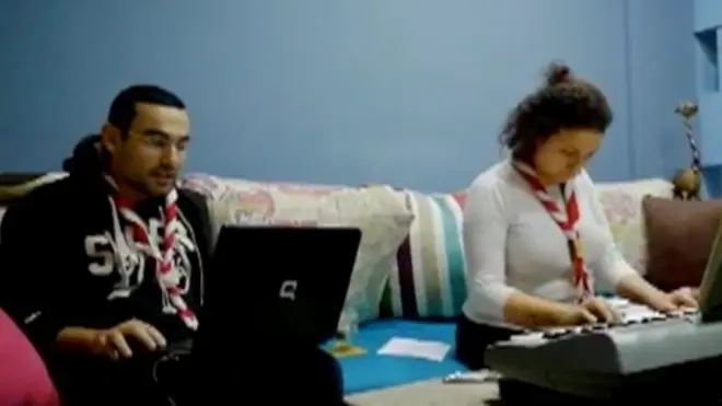 صلوات عبر الإنترنت في مصر