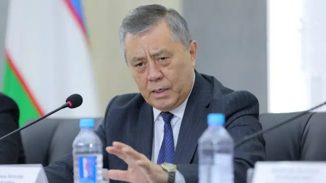 Баҳодир Умрзоқов норасмий ишлаётганларни давлат қудратига ҳисса қўшмасликда айблади