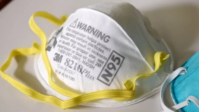 قالت الشركة إنها تصنع حوالى 100 مليون قناع "أن 95" في الشهر - ثلثهم مصنوع في الولايات المتحدة، والباقي يتم إنتاجه في الخارج