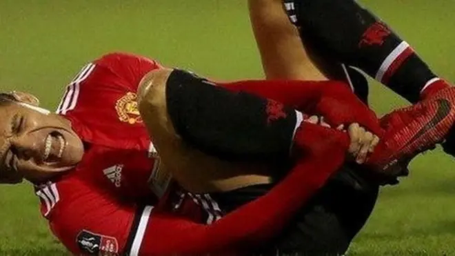 سانشيز في اول ظهور مع يونايتيد