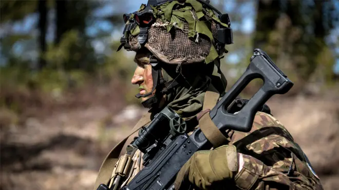 A soldier takes part in the military exercise Arrow 22 in Niinisalo, Finland on 4 May 2022