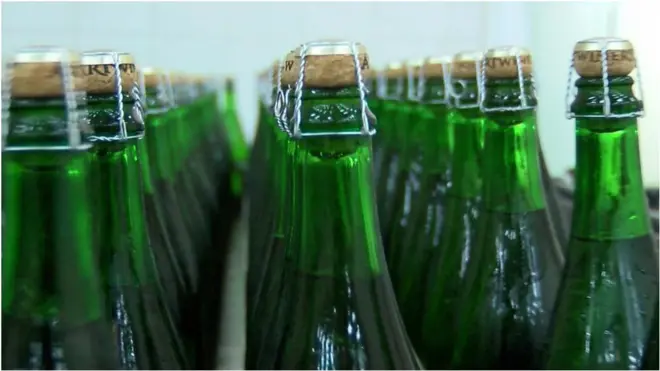 шампанське