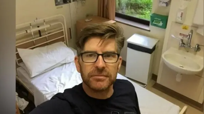 له جراحۍ دوه میاشتې وروسته، فېلېپ الډرسن ته وویل شول چې هغه روغ شوی دی.