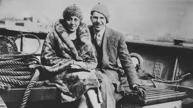 Баронеса та її коханець Роберт Філіпсон