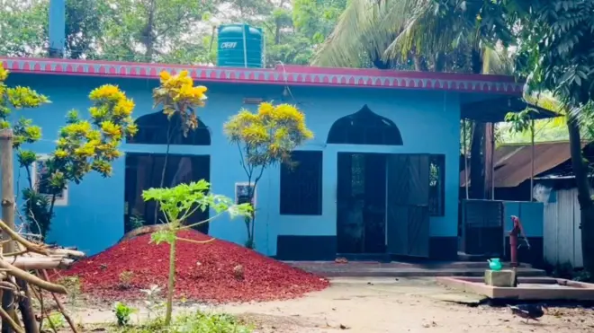 মতলব উত্তর উপজেলার পৌর এলাকার সেই মসজিদ