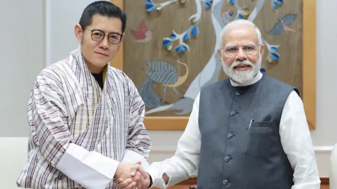 नरेंद्र मोदी के साथ भुूटान के किंग