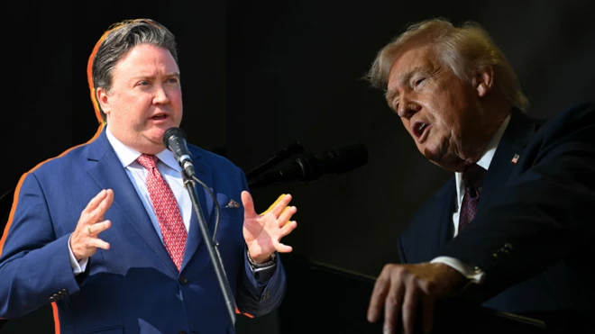 Ảnh ông Marc Knapper (trái) và Donald Trump