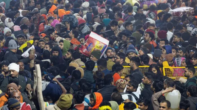 جمعیت زائران