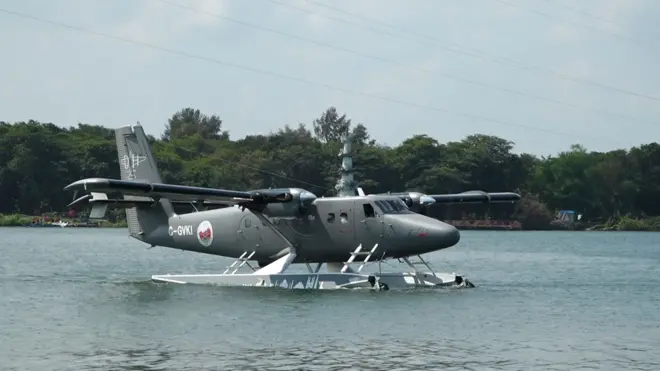 విజయవాడ నుంచి శ్రీశైలానికి సీ ప్లేన్ ట్రయల్ రన్