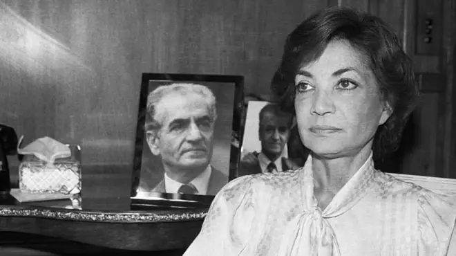 Wengi wanaamini kwamba Ashraf Pahlavi alifaa zaidi kutwaa mamlaka nchini Iran kuliko kaka yake pacha, Mohammad Reza Pahlavi.