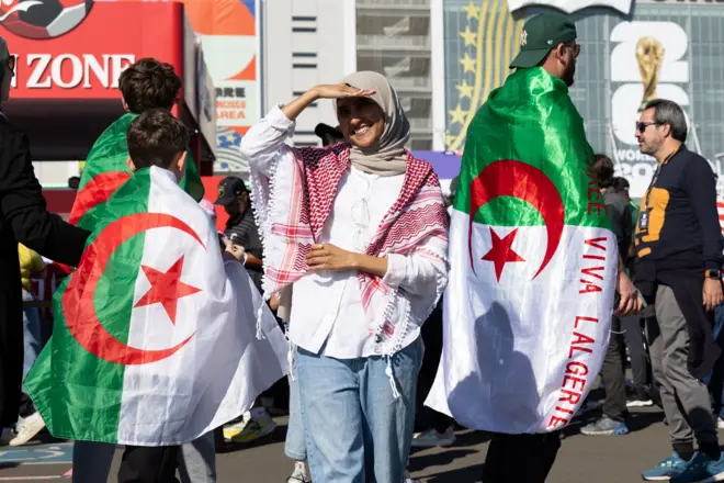 جماهير الأردن والجزائر