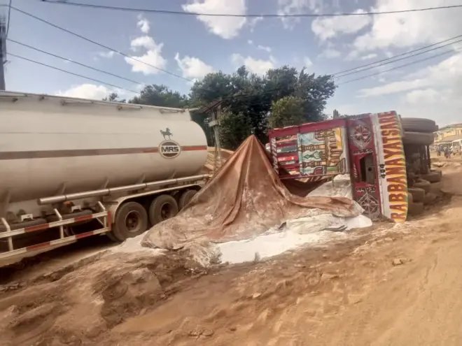 Ọkọ̀ ńlá tó dánú