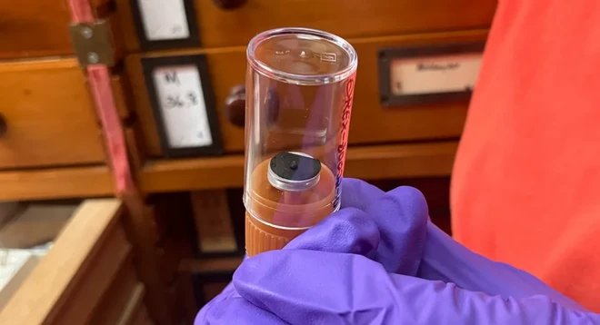 Образец астероида