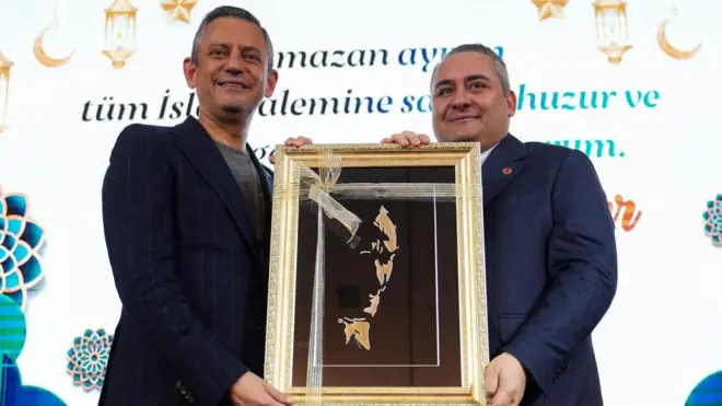 Özgür Özel ve Mesut Özarslan 