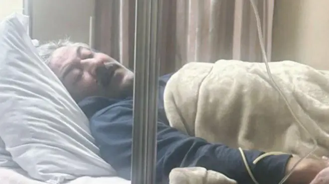 الفنان عبد المنعم العمايري 