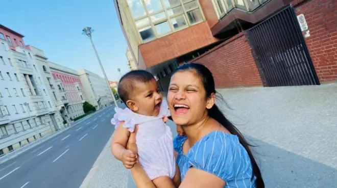 కూతురితో ధారాషా