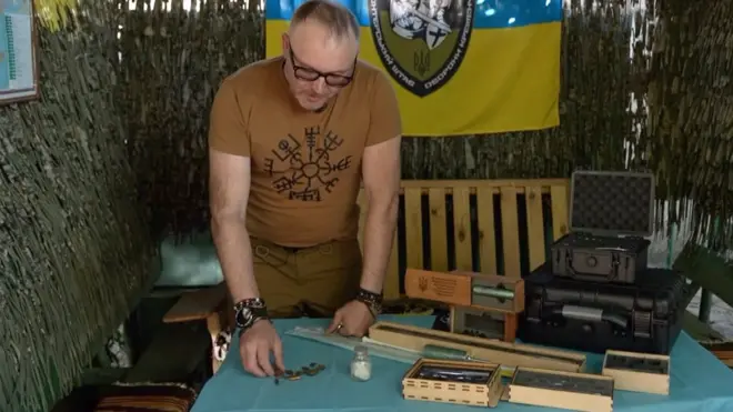 一名醫生和磁鐵