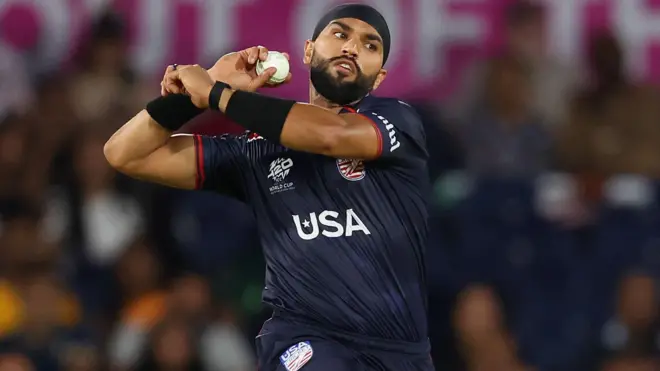 गेंदबाज़