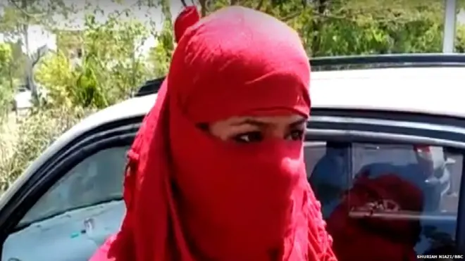 छात्राओं के कपड़े उतरवाए