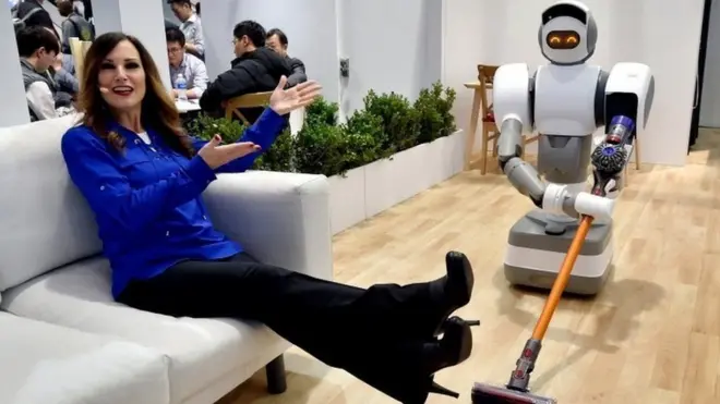 Aeolus готовий полегшити життя господиням, але у нього, як і в людей, трапляються "невдалі дні"