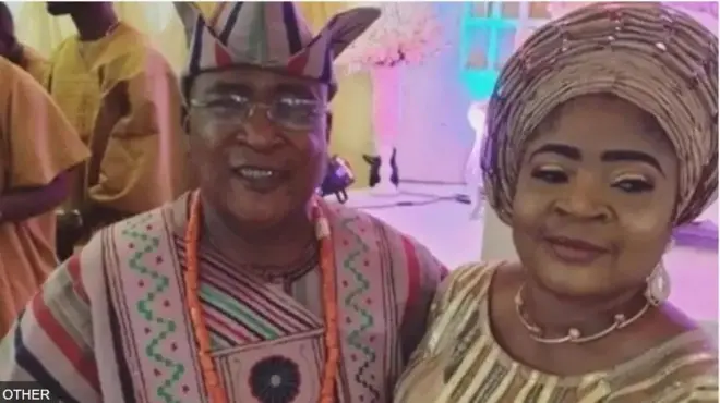 Aworan Alaaji Kollington Ayinla ati Alaaja Salawa Abeni