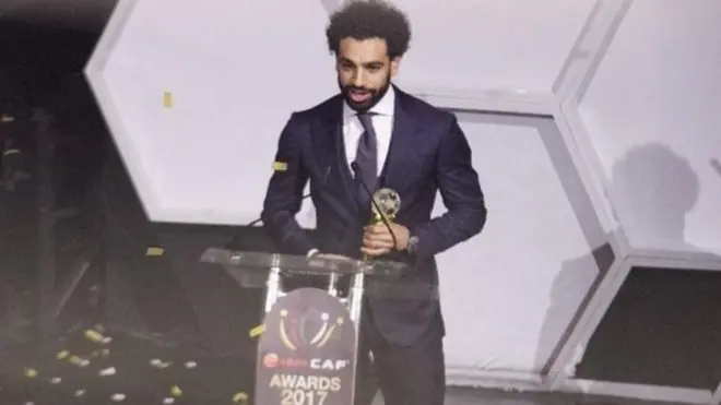 محمد صلاح فاز بالجائزة العام الماضي