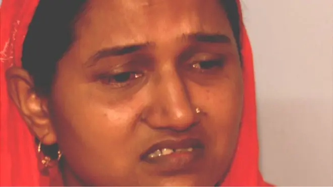 انڈیا کی ریاست آسام کی شہری ضمیرن کی شہریت صرف اس لیے مشکوک ہوچکی ہے کیونکہ ان کے دو سرٹیفیکیٹس میں ان کے والد کے نام کی سپیلنگ الگ الگ ہیں