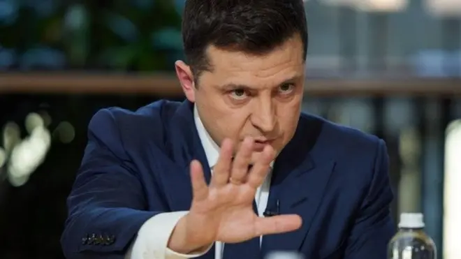 Владимир Зеленский говорит, что не согласовывал операцию по поимке "вагнеровцев". Эти слова противоречат выводам расследовательской группы Bellingcat