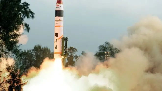 અગ્નિ મિસાઇલની તસવીર