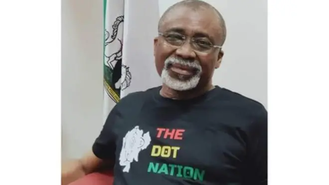 "The dot nation Nigeria": Enyinnaya Abaribe T-Shirt and Buhari 'dot in a circle'