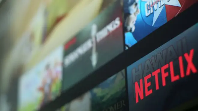 Jetflicks cobraba a los usuarios US$9,99 al mes y sin anuncios.