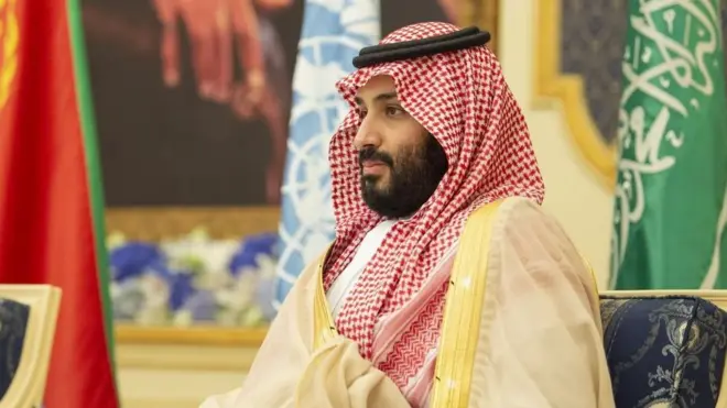 تستثمر السعودية مليارات الدولارات في قطاع التكنولوجيا في الخارج