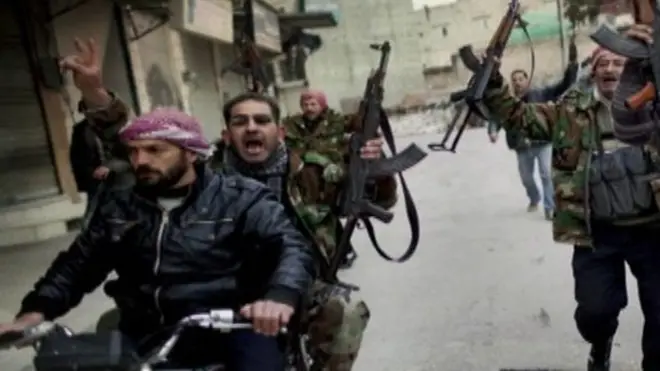 مسلحون في مدينة حلب