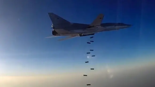 Российские бомбардировщики трижды вылетали в Сирию с авиабазы в Иране