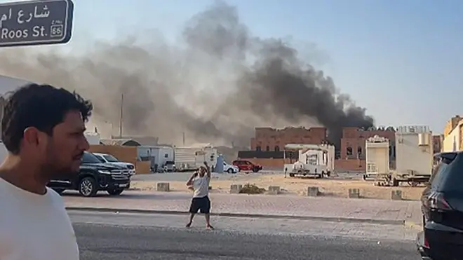 Imagen del humo causado por el ataque.