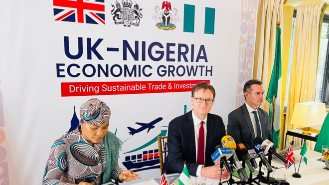 British High Commissioner to Nigeria, Richard Montgomery (centre), flanked by Zara Mustapha Audu, the Director General, Presidential Enabling Business Environment Council, (Pebec), and Mark Smithson, the country director for the UK's department for business and trade.