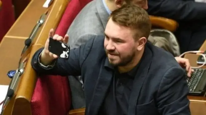 Андрій Лозовий