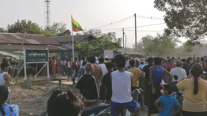 ဒဂုံမြို့သစ်တောင်ပိုင်း ရပ်ကွက်အုပ်ချုပ်ရေးမှူးရုံး ဖွင့်ဖို့ ကြိုးစားစဥ်