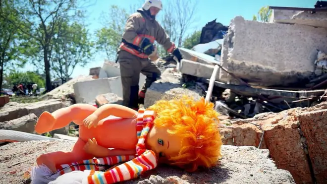 рятувальник іграшка