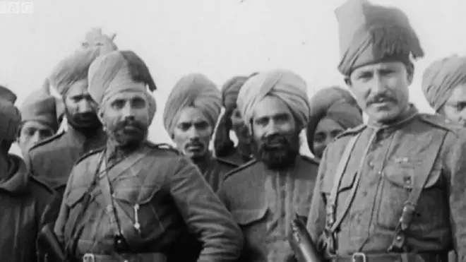 સૈનિકોની તસવીર