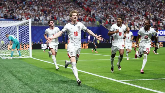 Gordon faz gol na semifinal Argentina e Inglaterra