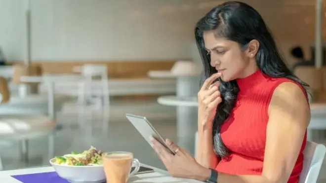 సర్వీస్ చార్జి