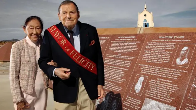 Jacques-André Istel y su esposa Felicia Lee crearon el Museo de Historia en Granito.