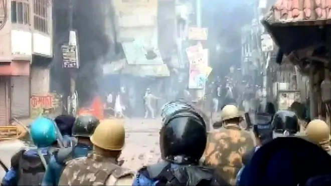 नागरिकता संशोधन क़ानून के ख़िलाफ़ प्रदर्शन