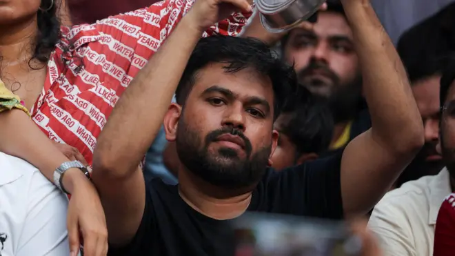 अभिजीत दीपके