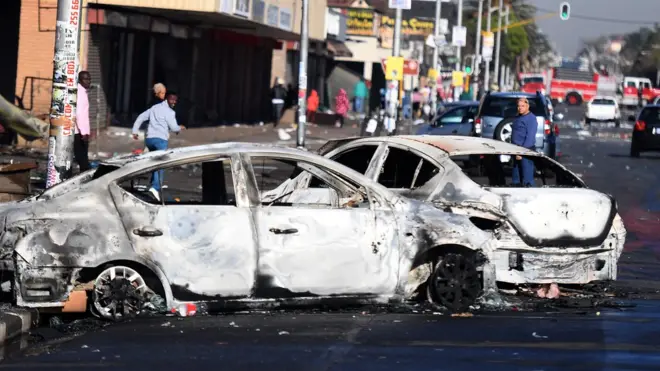 Qabeenya lammiilee boyyota abmaa Afrikaa Kibbaatti gubatanii fi saamamaa turan