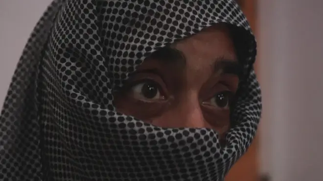 محمد ایوب کی اہلایہ اور رشتہ داروں کا دعویٰ ہے کہ آنسو گیس کے دھوئیں سے دم گھٹنے کی وجہ سے وہ ہلاک ہوئے