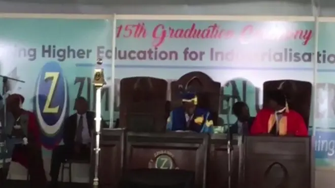 Mugabe aonekana hadharani kwa mara ya kwanza