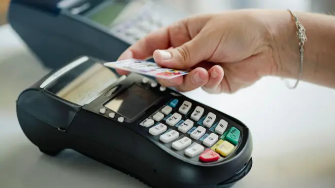 कॉन्टॅक्टलेस कार्ड