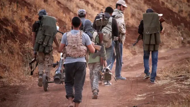 كانت البلدة تخضع لفصائل معارضة اتفقت على تسليمها للقوات الحكومية ضمن اتفاق هدنة شامل